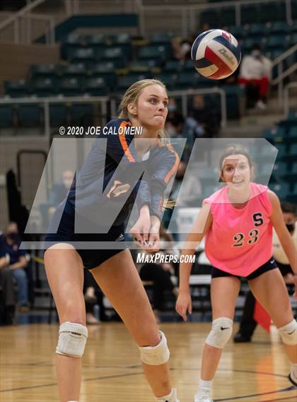 Thumbnail 3 in Seven Lakes vs Reagan [Ronald] (UIL 6A State Semifinals) photogallery.