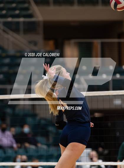 Thumbnail 1 in Seven Lakes vs Reagan [Ronald] (UIL 6A State Semifinals) photogallery.