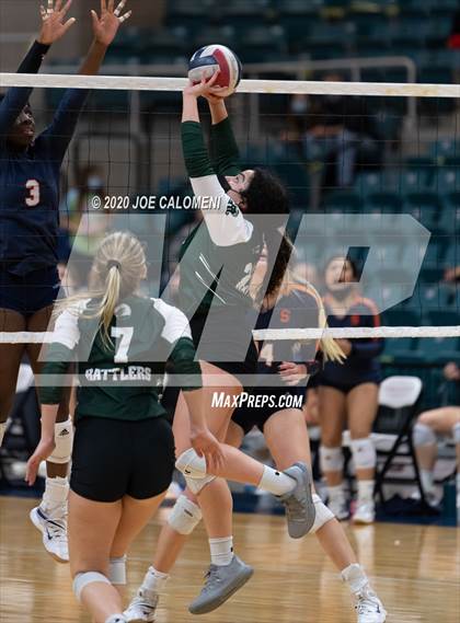 Thumbnail 3 in Seven Lakes vs Reagan [Ronald] (UIL 6A State Semifinals) photogallery.