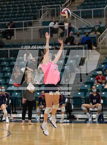 Thumbnail 1 in Seven Lakes vs Reagan [Ronald] (UIL 6A State Semifinals) photogallery.