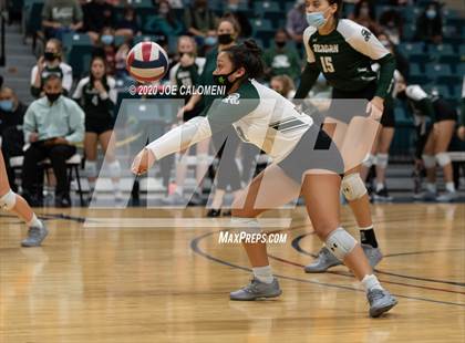 Thumbnail 3 in Seven Lakes vs Reagan [Ronald] (UIL 6A State Semifinals) photogallery.
