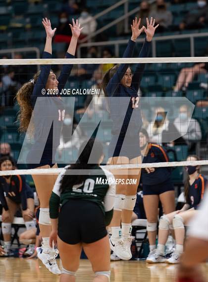 Thumbnail 1 in Seven Lakes vs Reagan [Ronald] (UIL 6A State Semifinals) photogallery.