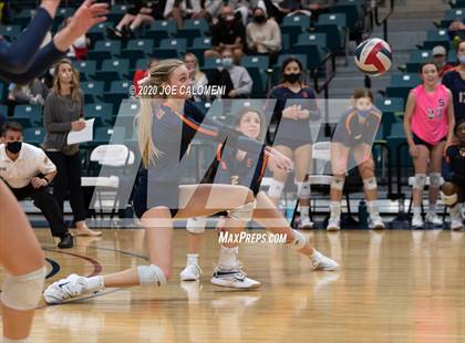 Thumbnail 2 in Seven Lakes vs Reagan [Ronald] (UIL 6A State Semifinals) photogallery.