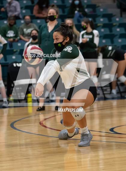 Thumbnail 1 in Seven Lakes vs Reagan [Ronald] (UIL 6A State Semifinals) photogallery.