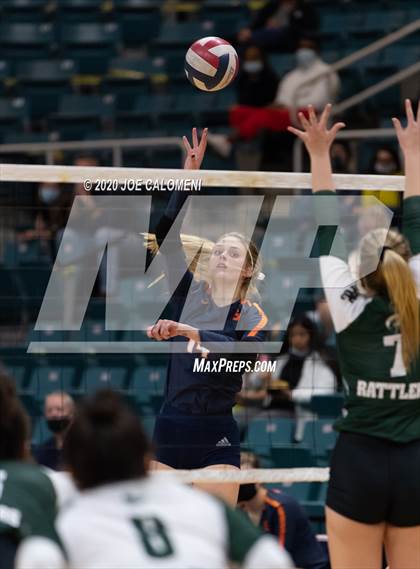 Thumbnail 2 in Seven Lakes vs Reagan [Ronald] (UIL 6A State Semifinals) photogallery.