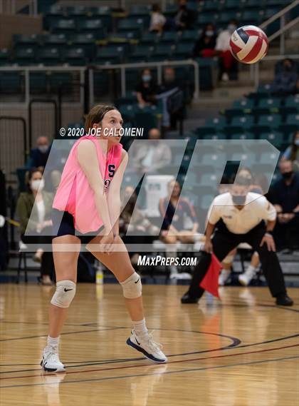 Thumbnail 1 in Seven Lakes vs Reagan [Ronald] (UIL 6A State Semifinals) photogallery.