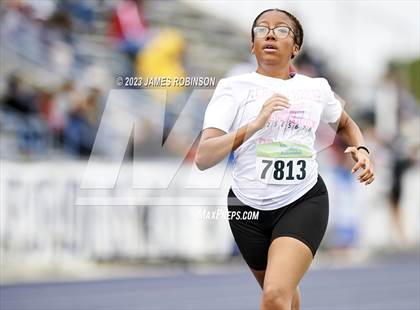 Thumbnail 2 in Bob Hayes Invitational (200 Meter) photogallery.