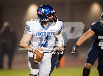 Thumbnail 1 in Frontier vs Bakersfield (CIF CS D2 Semifinal) photogallery.