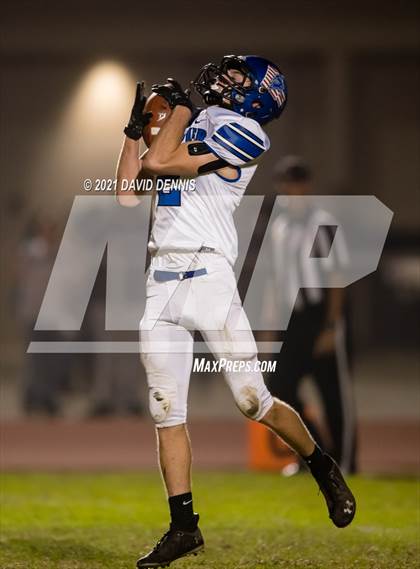 Thumbnail 2 in Frontier vs Bakersfield (CIF CS D2 Semifinal) photogallery.