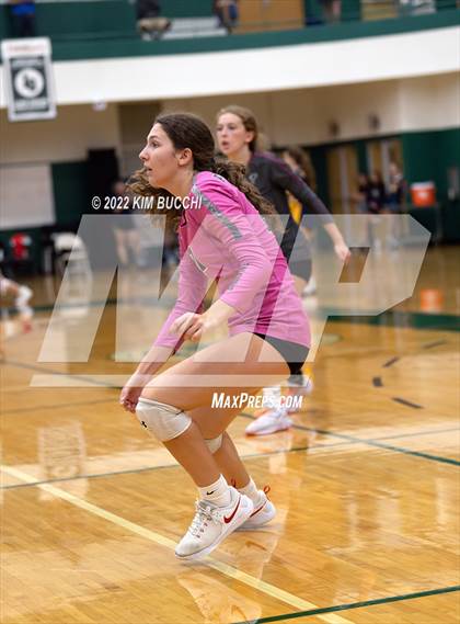 Thumbnail 3 in Imlay City vs. Utica Ford (Lake Orion Varsity Dragon Invite) photogallery.