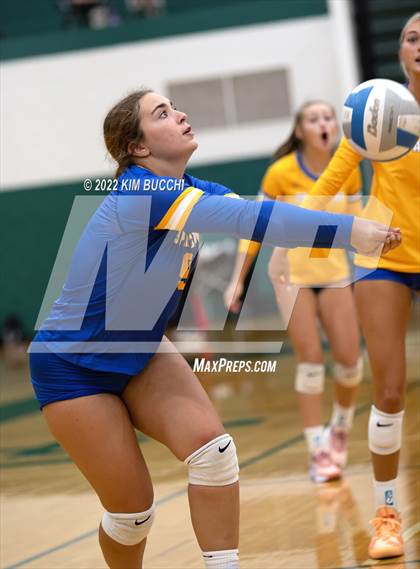 Thumbnail 2 in Imlay City vs. Utica Ford (Lake Orion Varsity Dragon Invite) photogallery.