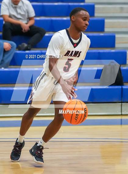 Thumbnail 3 in Independence vs. Maricopa (Panthers Hoops Classic) photogallery.