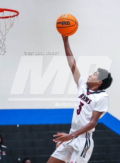 Thumbnail 1 in Independence vs. Maricopa (Panthers Hoops Classic) photogallery.