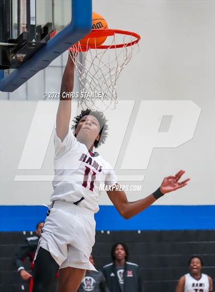 Thumbnail 2 in Independence vs. Maricopa (Panthers Hoops Classic) photogallery.