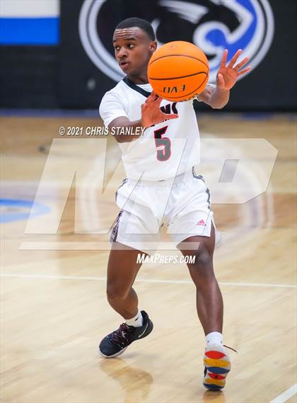 Thumbnail 3 in Independence vs. Maricopa (Panthers Hoops Classic) photogallery.