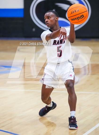 Thumbnail 1 in Independence vs. Maricopa (Panthers Hoops Classic) photogallery.