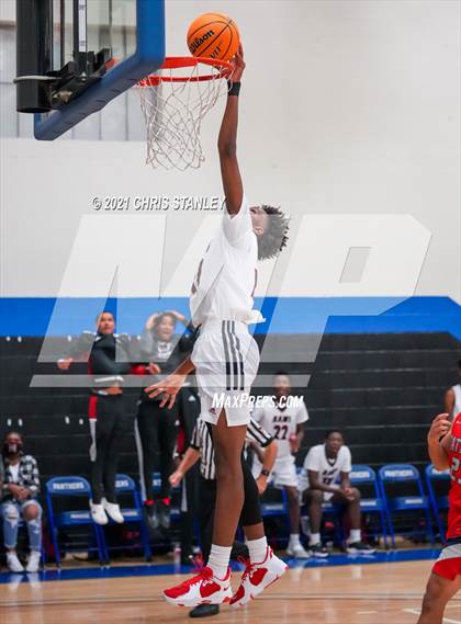 Thumbnail 3 in Independence vs. Maricopa (Panthers Hoops Classic) photogallery.