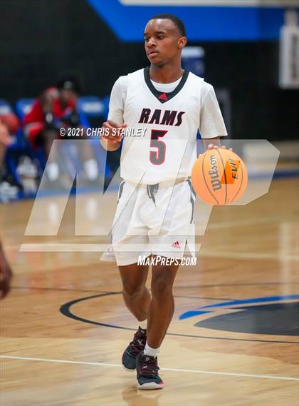 Thumbnail 3 in Independence vs. Maricopa (Panthers Hoops Classic) photogallery.