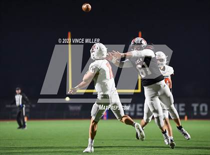 Thumbnail 3 in Eastside Catholic @ Yelm (WIAA 3A Semifinal) photogallery.