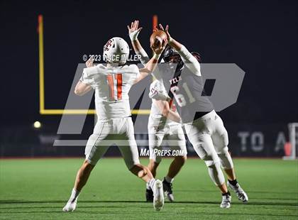 Thumbnail 1 in Eastside Catholic @ Yelm (WIAA 3A Semifinal) photogallery.