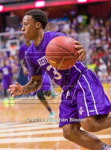 Thumbnail 2 in Fairfield Prep vs. Westhill (CIAC Class LL Final) photogallery.