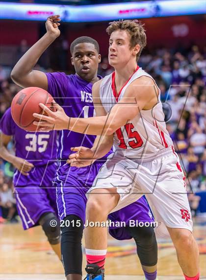 Thumbnail 2 in Fairfield Prep vs. Westhill (CIAC Class LL Final) photogallery.