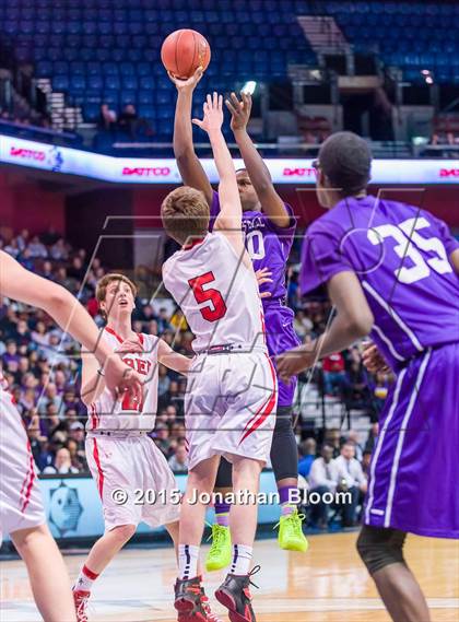 Thumbnail 3 in Fairfield Prep vs. Westhill (CIAC Class LL Final) photogallery.