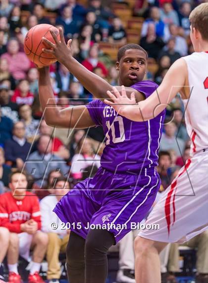Thumbnail 3 in Fairfield Prep vs. Westhill (CIAC Class LL Final) photogallery.