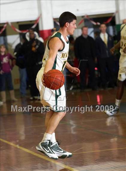 Thumbnail 3 in Sacramento vs. Bishop Manogue (Gridley Invitational) photogallery.