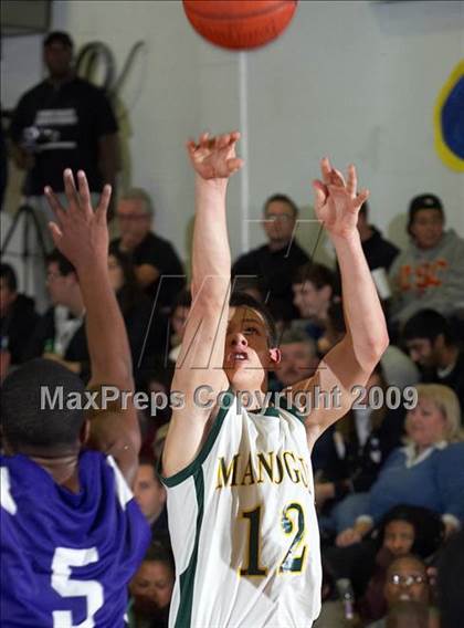 Thumbnail 2 in Sacramento vs. Bishop Manogue (Gridley Invitational) photogallery.