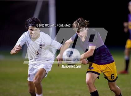 Thumbnail 1 in Oak Hall vs. Bell photogallery.