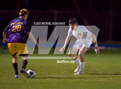 Thumbnail 1 in Oak Hall vs. Bell photogallery.