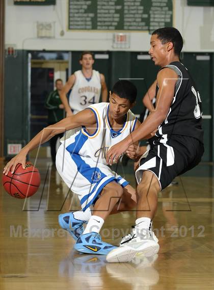 Thumbnail 2 in El Camino vs. Center (Jack Scott Tournament) photogallery.