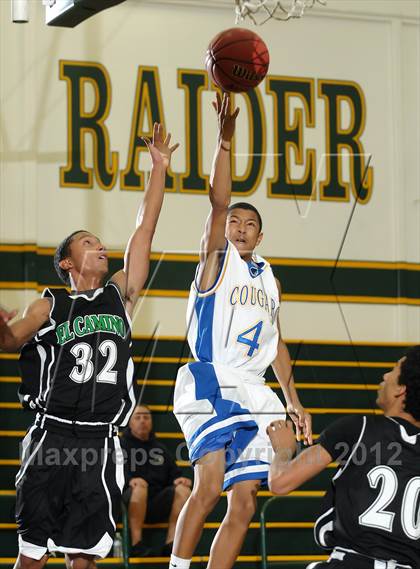 Thumbnail 2 in El Camino vs. Center (Jack Scott Tournament) photogallery.