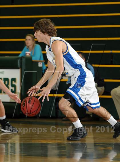 Thumbnail 3 in El Camino vs. Center (Jack Scott Tournament) photogallery.