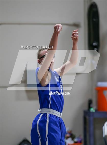 Thumbnail 3 in Western Christian @ Linfield Christian photogallery.