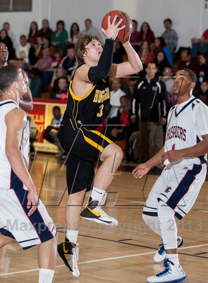 Thumbnail 1 in Hughson @ Modesto Christian photogallery.