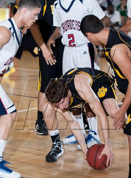 Thumbnail 1 in Hughson @ Modesto Christian photogallery.