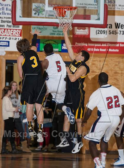 Thumbnail 3 in Hughson @ Modesto Christian photogallery.