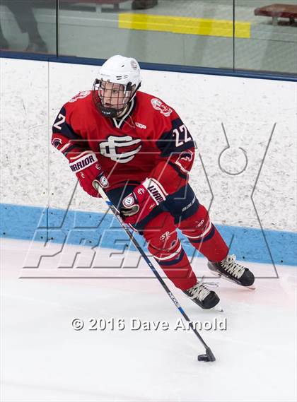 Thumbnail 2 in Reading Memorial vs. Central Catholic (MIAA Division 1A Play-In) photogallery.