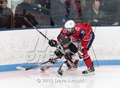Thumbnail 3 in Reading Memorial vs. Central Catholic (MIAA Division 1A Play-In) photogallery.
