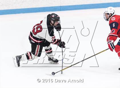 Thumbnail 1 in Reading Memorial vs. Central Catholic (MIAA Division 1A Play-In) photogallery.