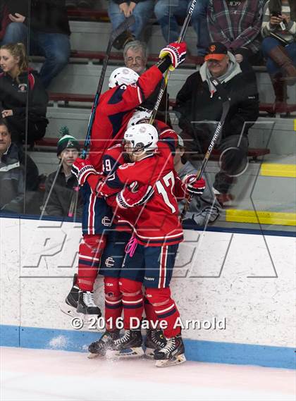 Thumbnail 1 in Reading Memorial vs. Central Catholic (MIAA Division 1A Play-In) photogallery.