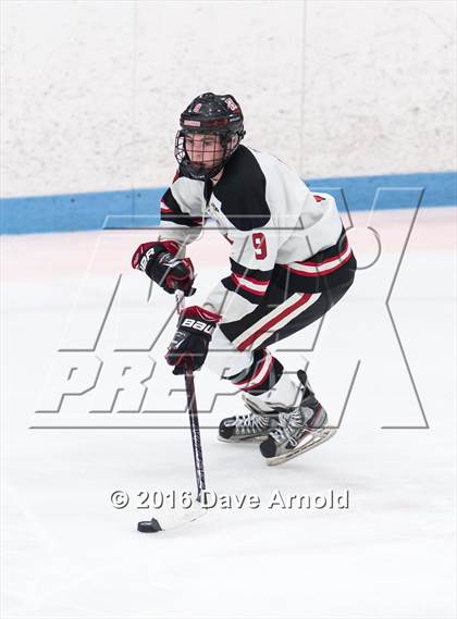 Thumbnail 3 in Reading Memorial vs. Central Catholic (MIAA Division 1A Play-In) photogallery.