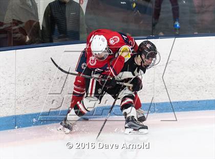 Thumbnail 1 in Reading Memorial vs. Central Catholic (MIAA Division 1A Play-In) photogallery.
