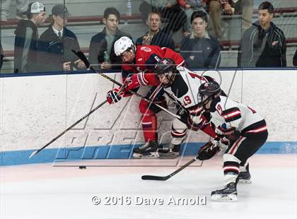 Thumbnail 1 in Reading Memorial vs. Central Catholic (MIAA Division 1A Play-In) photogallery.
