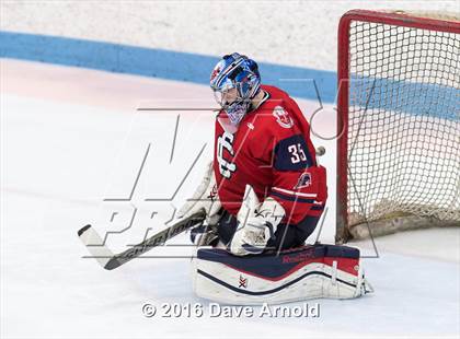 Thumbnail 3 in Reading Memorial vs. Central Catholic (MIAA Division 1A Play-In) photogallery.