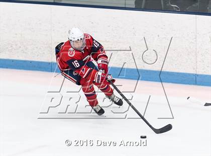 Thumbnail 1 in Reading Memorial vs. Central Catholic (MIAA Division 1A Play-In) photogallery.