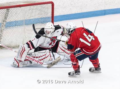 Thumbnail 1 in Reading Memorial vs. Central Catholic (MIAA Division 1A Play-In) photogallery.