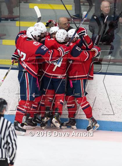 Thumbnail 3 in Reading Memorial vs. Central Catholic (MIAA Division 1A Play-In) photogallery.